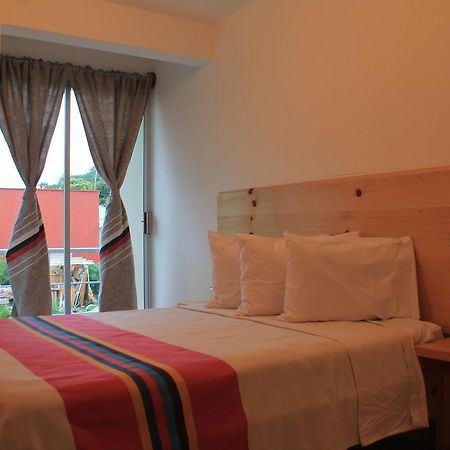 Axkan Click Hotel San Cristóbal de Las Casas Екстериор снимка